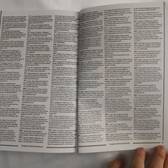 Forgotten Home Apothecary : Remedies at Your Fingertips Book - Picture 8 of 8